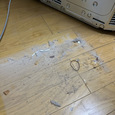 伊丹市宮野前にて冷蔵庫下の「埃」を撃退！重量家電の移動とお掃除サポート】